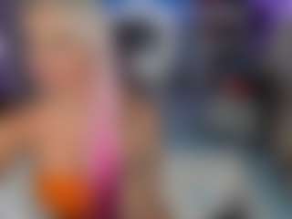 Live-camshow met Emma Gray - Cosplay Big Tits op Camsoda