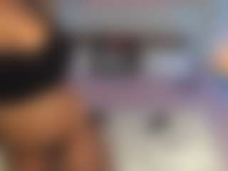 Live cam show with Emma Gray - Cosplay Big Tits on TastyBlacksLive