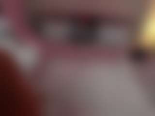 Live cam show with Emma Gray - Gamer Blonde Hair on justonemore.cc