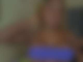 Live cam show with lizzyjooss - Average on instabang