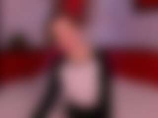 CassieMoons's Live Sex Cam Show