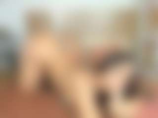 Live cam show with Dannessa - Brown Hair on Camsoda