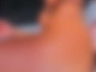 Live cam show with DanieleAida - MILF on studioflirtlive.com