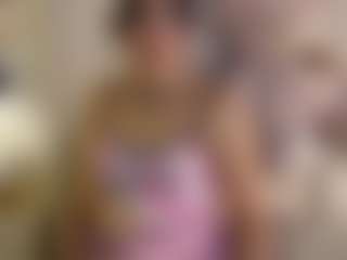 Live cam show with Adeline - Smoking on Camsoda