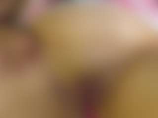 Live cam show with Adeline - Smoking on Camsoda
