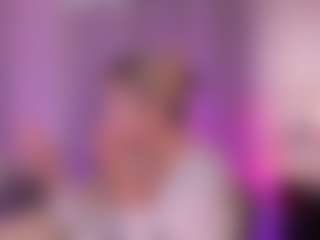 Live cam show with AlysiaSun - Flirty on CSO-WL