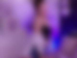 Live cam show with AlysiaSun - Barelylegal on crypto-cams