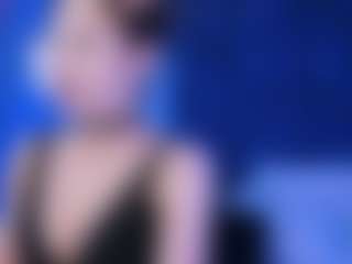 Live cam show with AlysiaSun - Nails on Camsoda