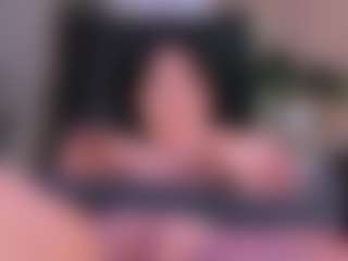 Live cam show with Kim joi - Erotic on luckytryst.com