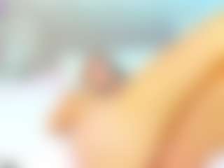 Live cam show with Donna - Normal on SquirtSoMuch