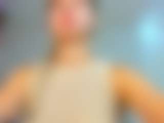 Live cam show with Donna - Upskirt on x69.live