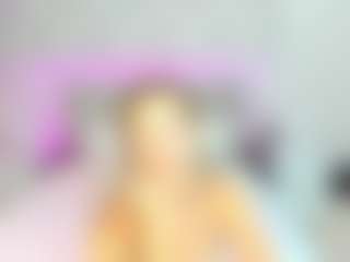 Live cam show with Donna - Fuck on Camsoda