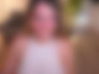 Live cam show with MagneticAmy - Grey Eyes on Camsoda