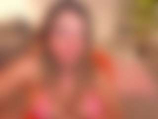 Live cam show with MagneticAmy - Middle Aged on Camsoda Late Night