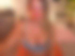 Spettacolo in cam dal vivo con MagneticAmy - Athletic Middle Aged su Camsoda