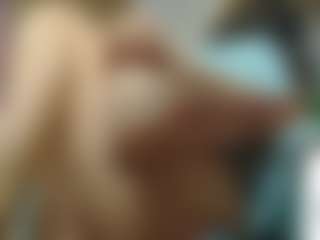 emmma-1's Live Sex Cam Show