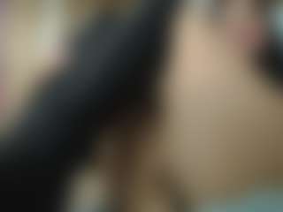 Live cam show with emmma-1 - Average on WildCum