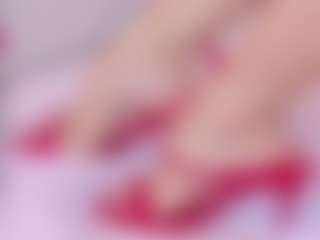 Kai-falcon MILF webcam performer live streaming