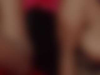 SerenaStars Live-Sex-Cam-Show
