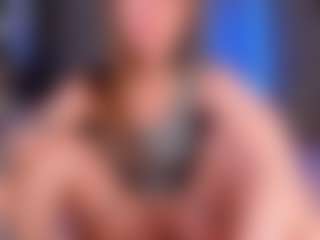 Live cam show with Jess-Lui - Brown Hair Teen (18+) on Dare Cams