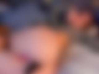 Jess-Lui's Live Sex Cam Show