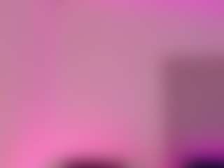 Live cam show with L U I S A H - Amateur on Camsoda