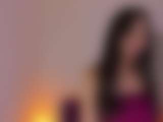 Live cam show with L U I S A H - Living Room on CSO-WL
