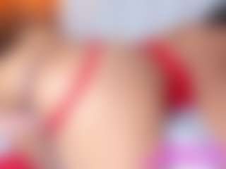 Live cam show with Ashleyy-23 - Striptease MILF on intimatelivegirls.com
