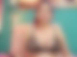 TinnaFlirt1's Live Sex Cam Show