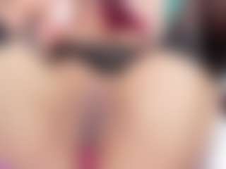 TinnaFlirt1's Live Sex Cam Show