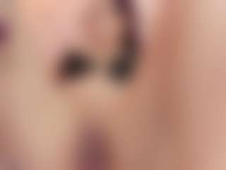 TinnaFlirt1's Live Sex Cam Show