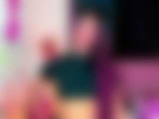 BLOOM222's Live Sex Cam Show