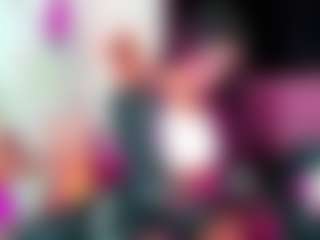 Live cam show with BLOOM222 - Brown Eyes on Fling VIP Chat