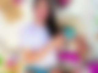 Live cam show with BLOOM222 - Brown Eyes on Camsoda