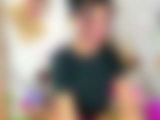 BLOOM222's Live Sex Cam Show