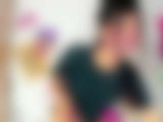 BLOOM222's Live Sex Cam Show