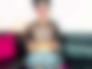 BLOOM222's Live Sex Cam Show