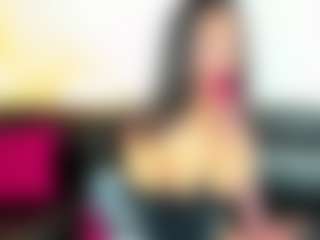 BLOOM222s Live-Sex-Cam-Show