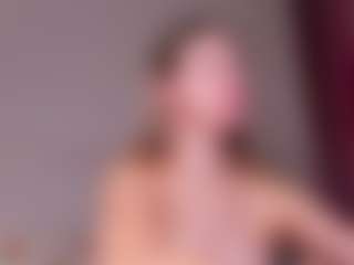 Live cam show with Er1ka - Small Ass on galaxygirlnitro.com