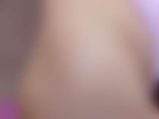 Live cam show with Er1ka - Cute on Camsoda