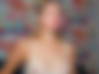 Live cam show with Er1ka - Teen (18+) on TastyBlacksLive
