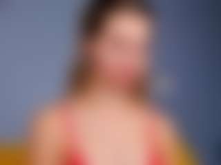 Live cam show with Er1ka - Cute on CamSodaAdn