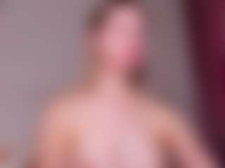 Live cam show with Er1ka - Athletic on makecum.org