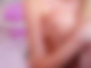 Live cam show with Er1ka - Athletic College on Camsoda