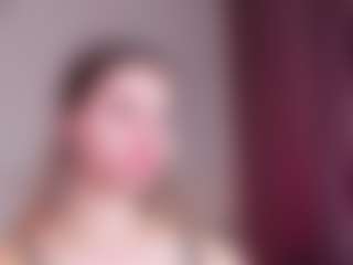 Live cam show with Er1ka - Athletic College on Camsoda