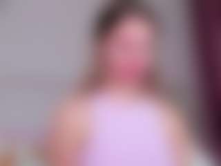 Live cam show with Er1ka - Athletic College on Soda Cam