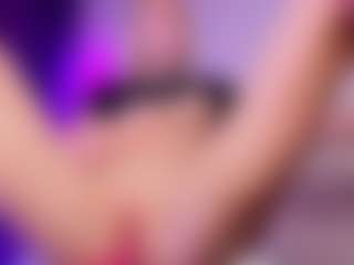 SonyaKreez's Live Sex Cam Show