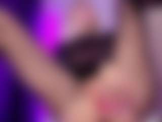SonyaKreez's Live Sex Cam Show