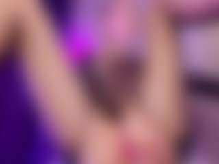 SonyaKreez's Live Sex Cam Show