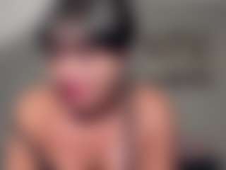 Live cam show with JennySecret - Sexy on Dolls Live